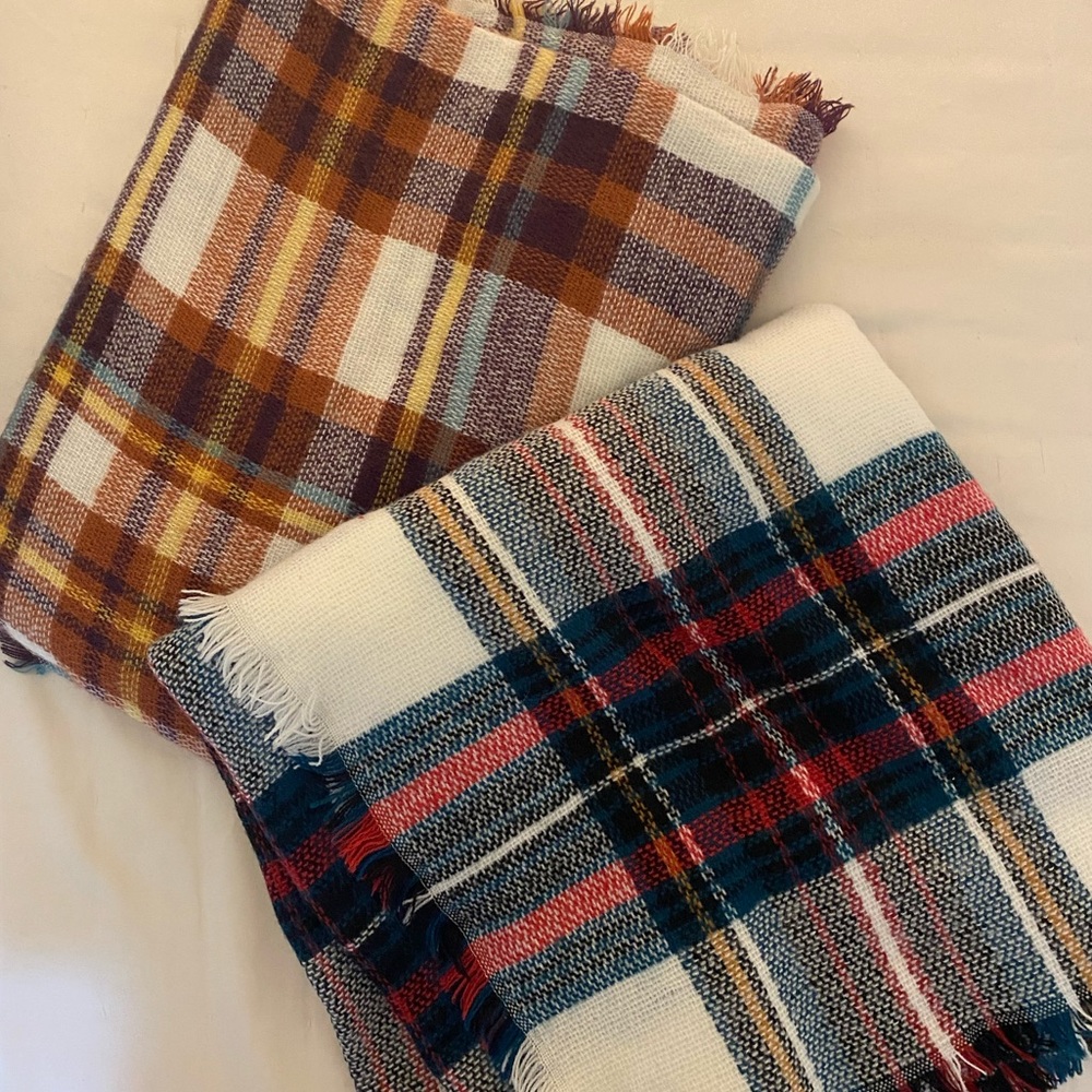 Blanket scarves